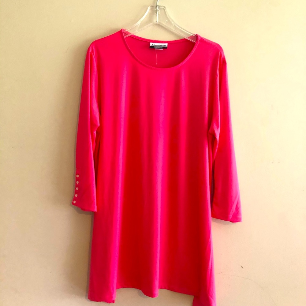 Magellan’s Travel Gear Tunic Top
